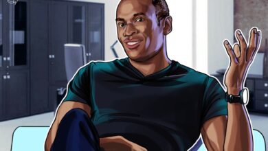 آرتور هیز: بیتکوین به پایینترین حد خود رسید زیرا هر کسی که میتوانست ورشکست شود ورشکست شده است. 15 آرتور هیز: بیتکوین به پایینترین حد خود رسید زیرا هر کسی که میتوانست ورشکست شود ورشکست شده است.